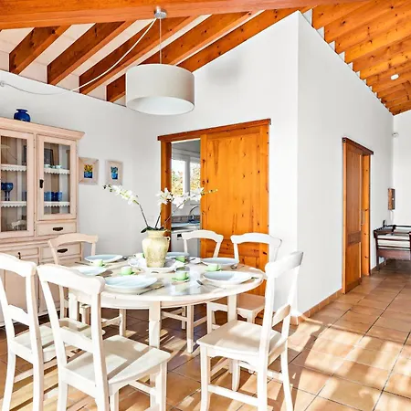 Villa Iris Torret By Sant Lluis